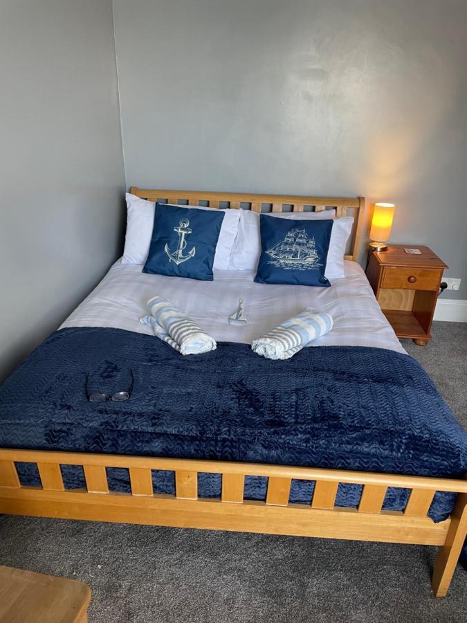 ホーリーヘッド Craig Avad Bed & Breakfast エクステリア 写真